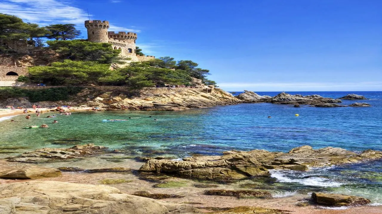 Catalunya Casas Fun And Frolic In Lloret Del Mar 3500 Meters To Beach! Lloret de Mar